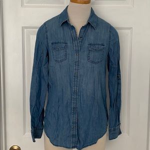 Arizona Jeans & Co Denim/ Chambray Button up- S